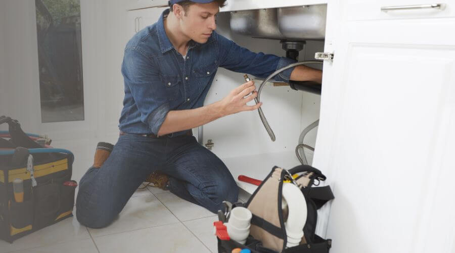 Professional emergency plumbing in Dumas, MS